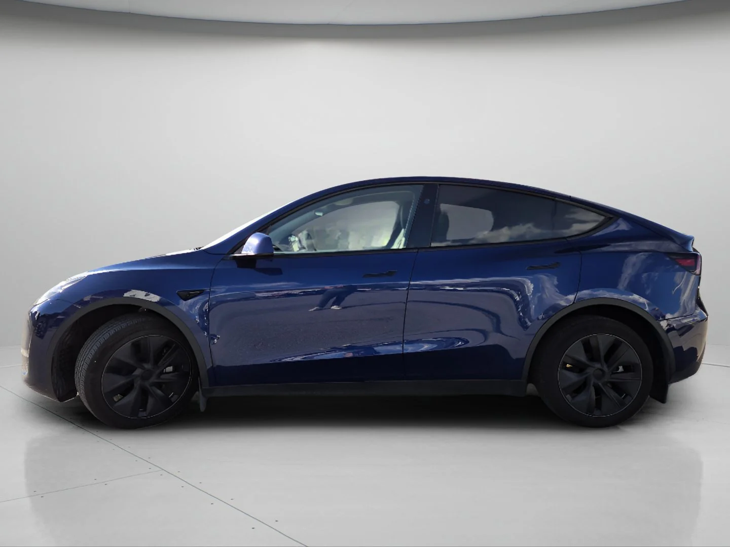 Used 2025 Blue Tesla Long Range image 20