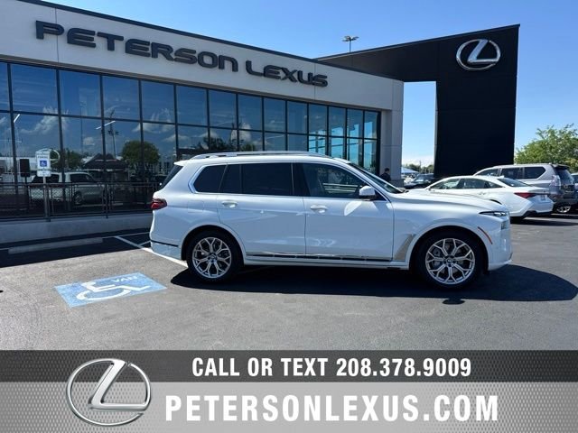 2026 BMW X7 xDrive40i