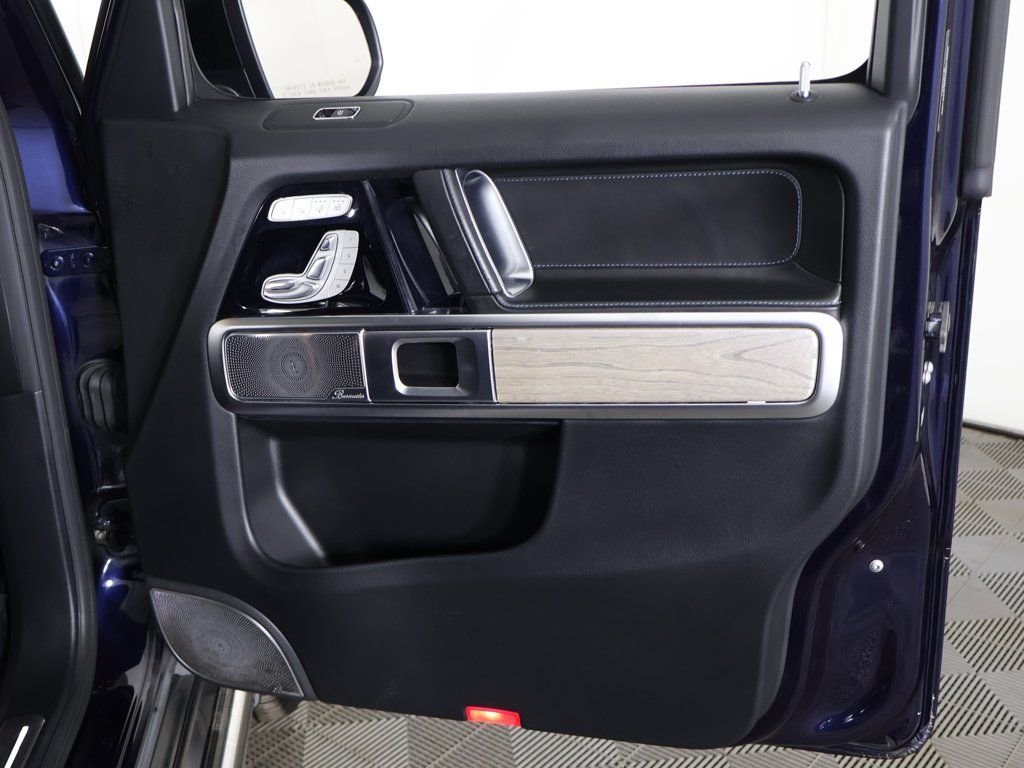 Used 2020 Blue Mercedes-Benz G 63 AMG® image 27