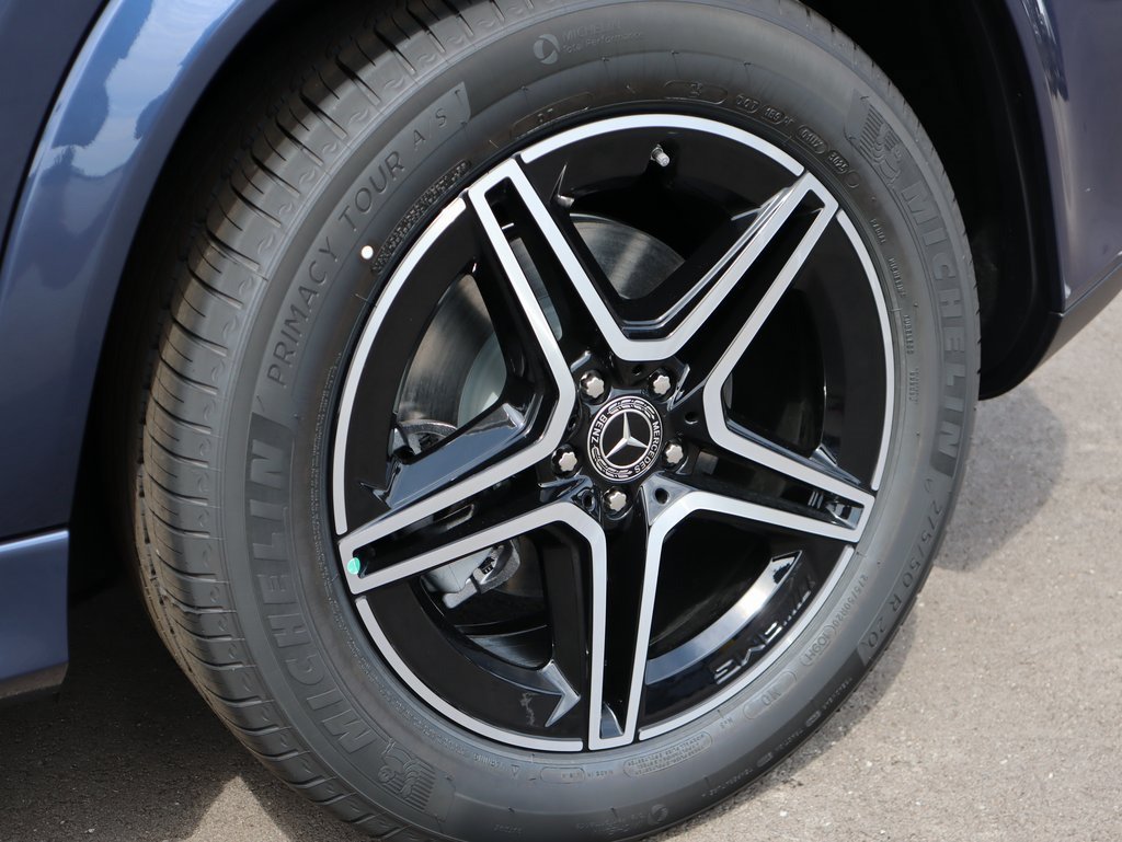 Used 2026 Twilight Blue Metallic Mercedes-Benz GLE 450 image 49