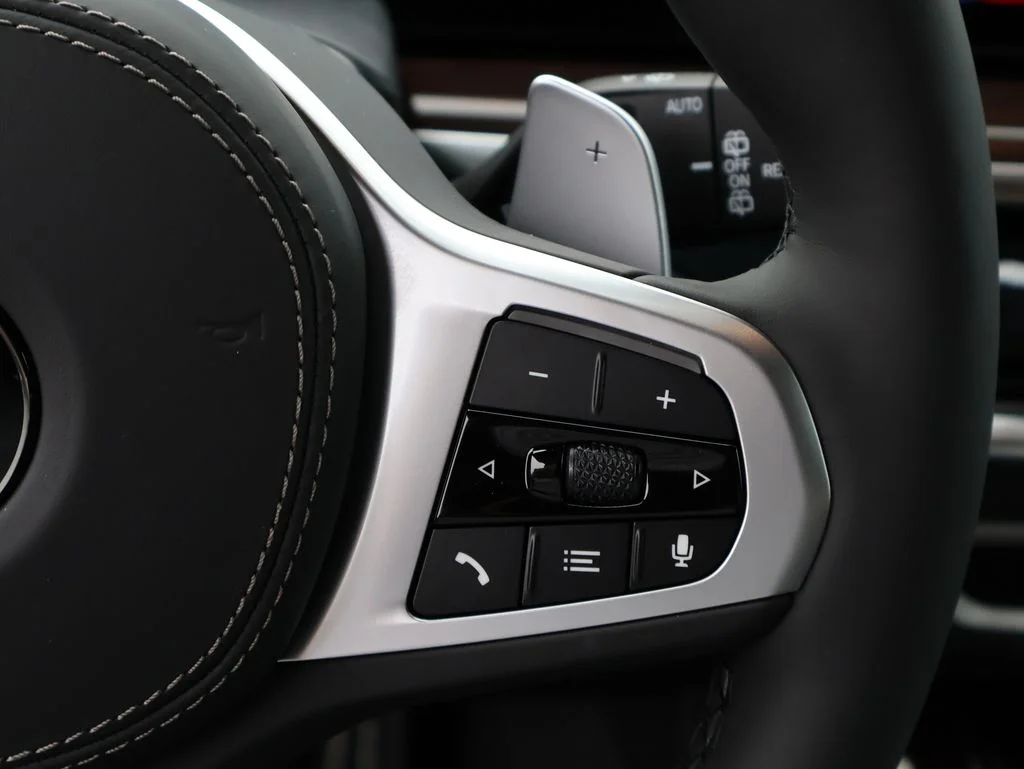 New 2027 White BMW xDrive40i image 37