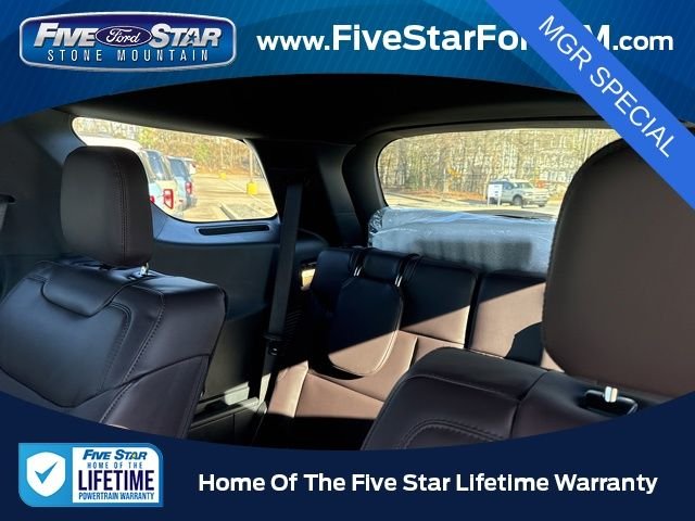 New 2026 Star White Metallic Tri-Coat Ford Platinum image 25