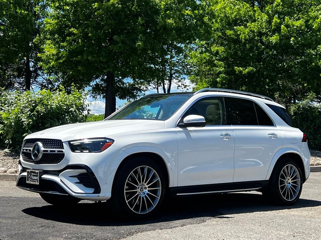 2024 Mercedes-Benz GLE GLE 450E 4MATIC's photo