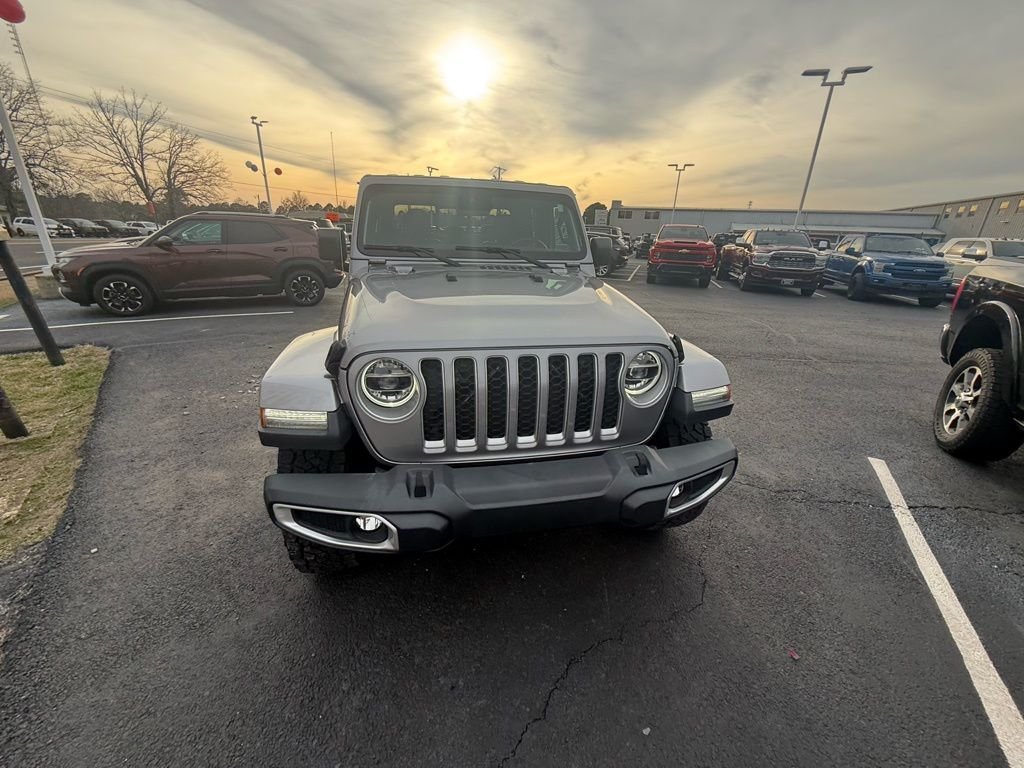 Used 2020 Jeep Gladiator Overland with VIN 1C6HJTFG9LL189019 for sale in Little Rock