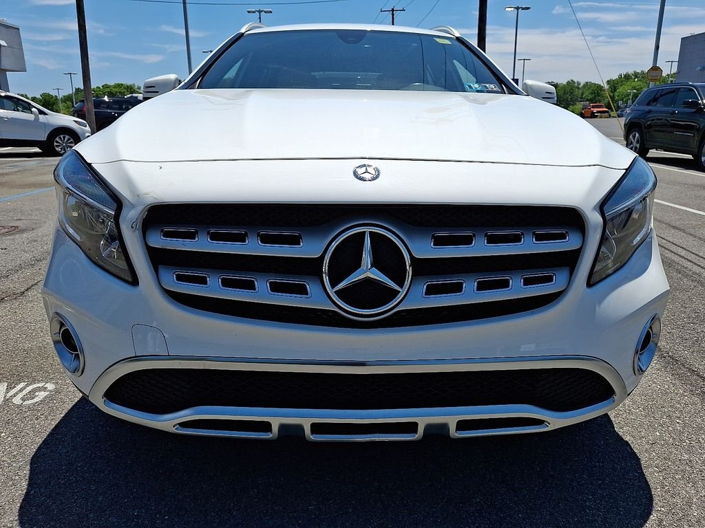 Used 2018 White Mercedes-Benz GLA 250 image 2