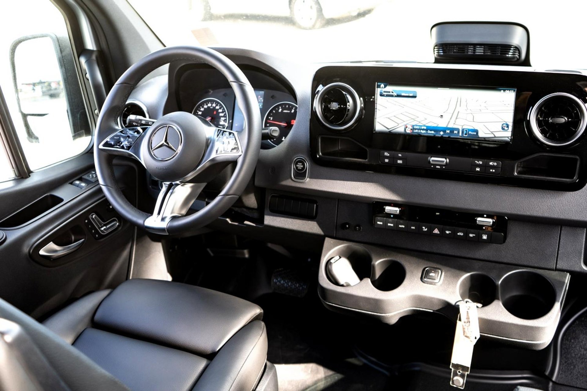 New 2025 high-tech silver metallic Mercedes-Benz Passenger 144 WB image 29