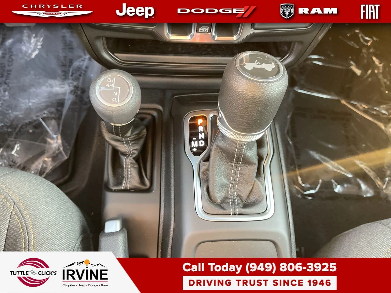 New 2026 Granite Crystal Metallic Clear-Coat Paint Jeep California Edition image 25