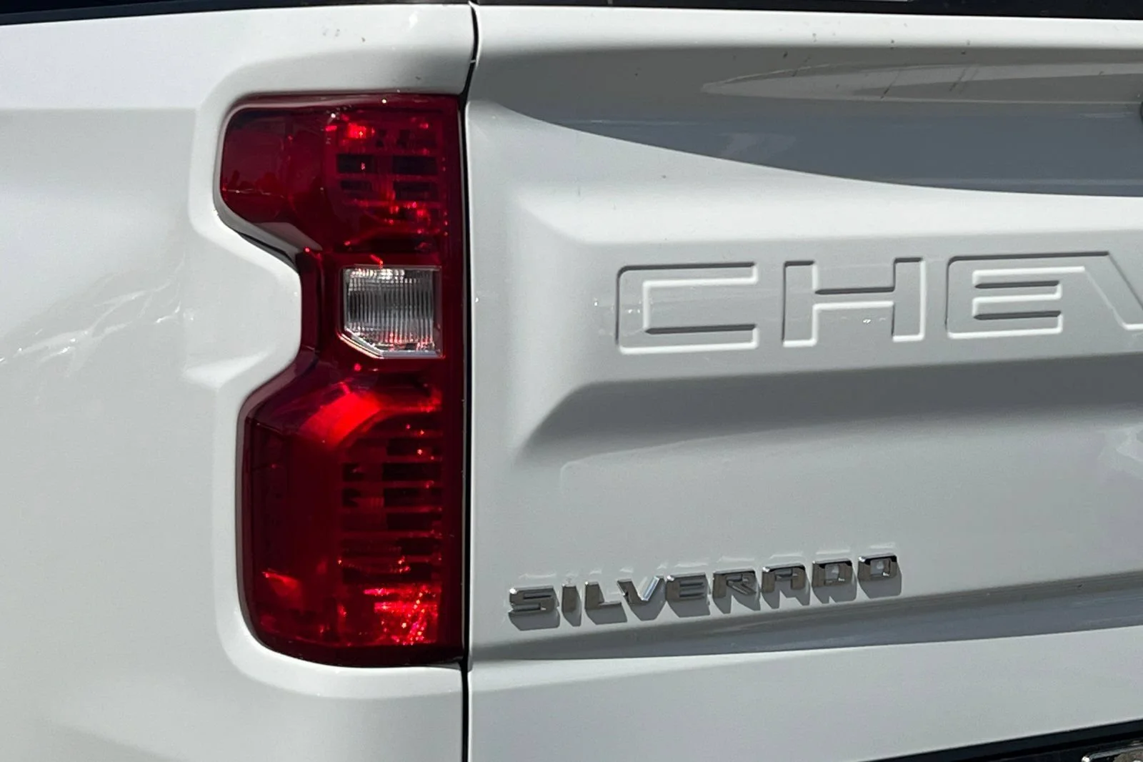 New 2026 Summit White Chevrolet Custom image 26