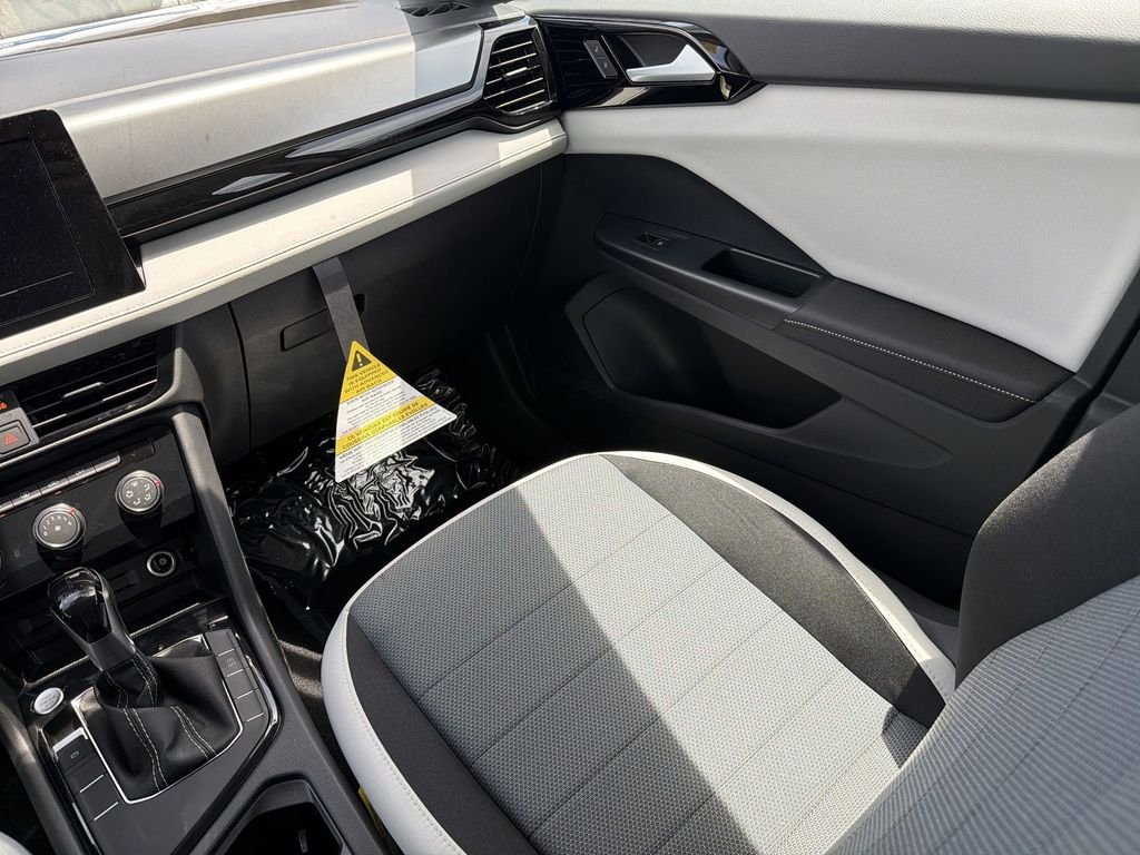 New 2026 Gray Volkswagen 1.5T S image 14