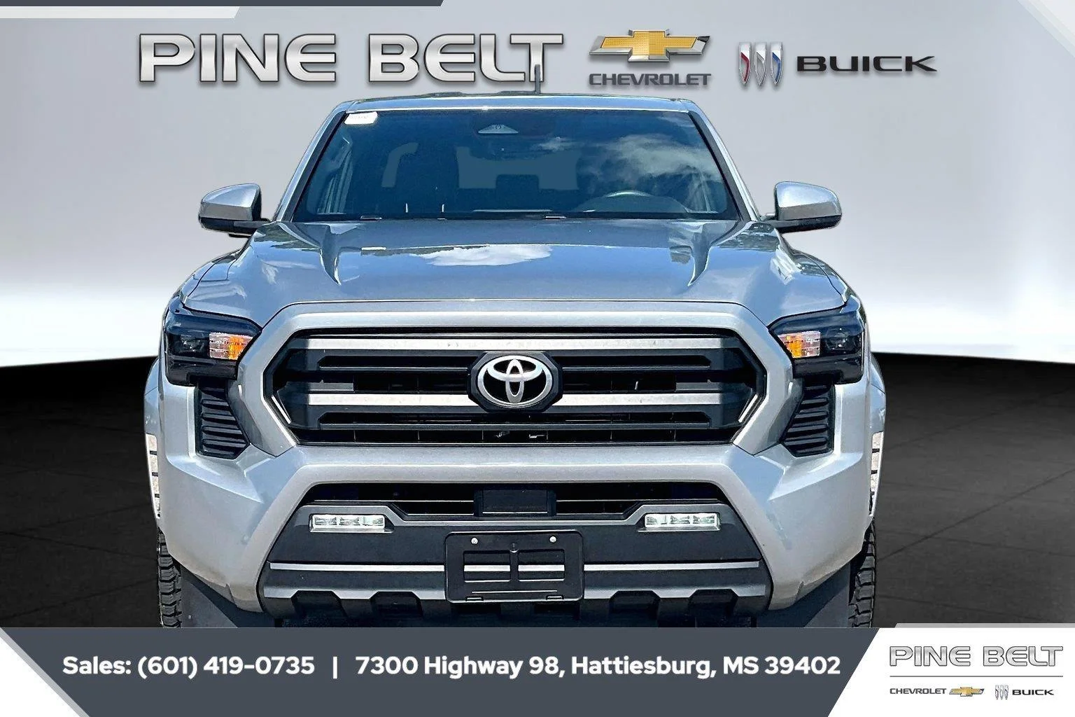 Used 2024 Silver Toyota SR5 image 3