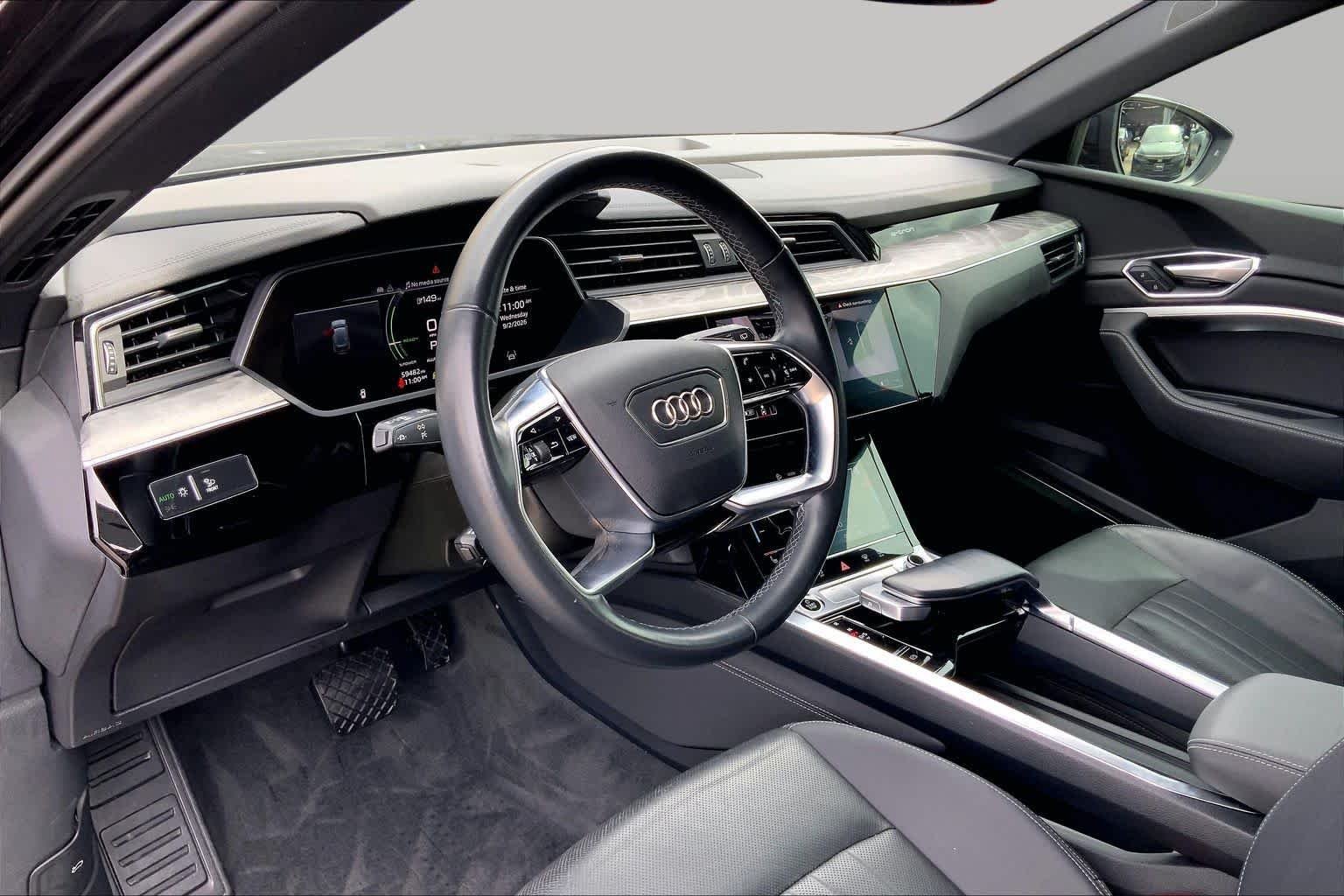 Used 2022 Brilliant Black Audi Premium Plus image 17