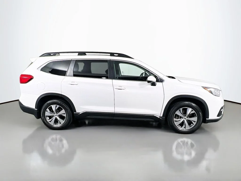 Used 2021 White Subaru Premium image 8