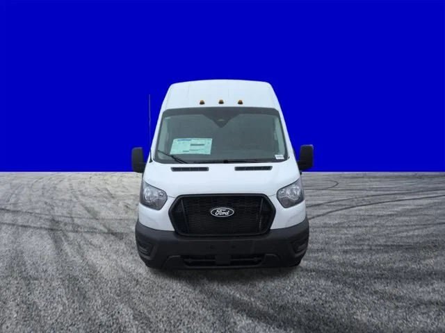 New 2026 Oxford White Ford Cargo Van image 9