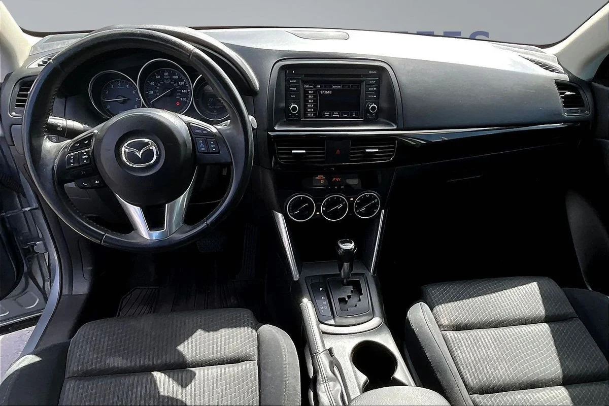 Used 2013  Mazda Touring image 7
