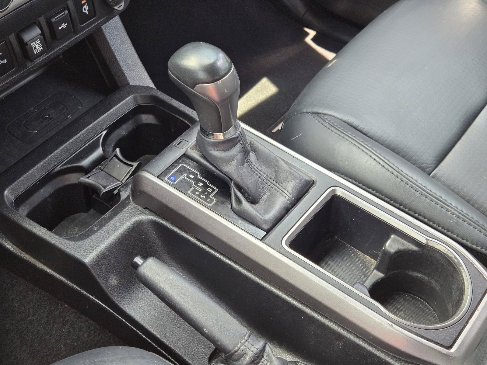 2023 Toyota Tacoma Limited - Photo 29