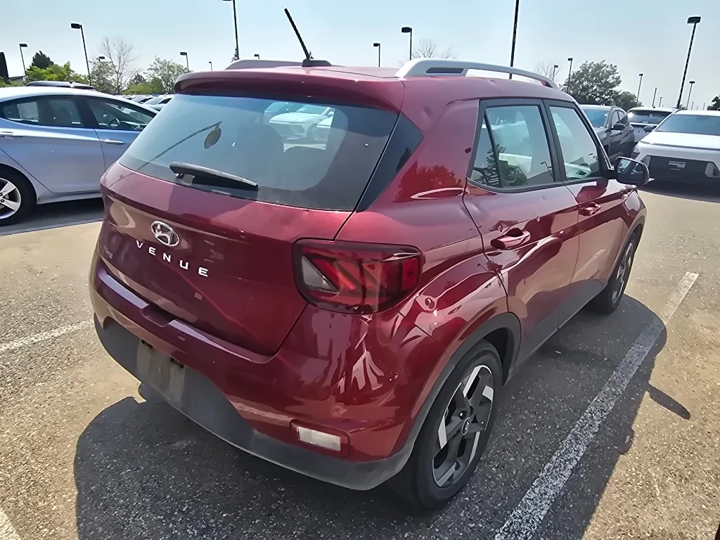 Used 2024 Ultimate Red Hyundai Limited image 14