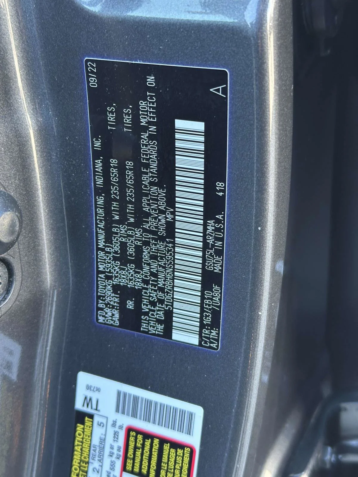 2022 Toyota Highlander XLE - Photo 16