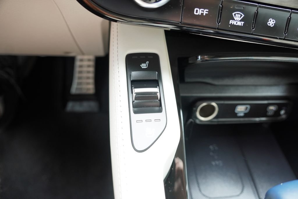 Used 2024 Midnight Lake Blue Kia SX image 31