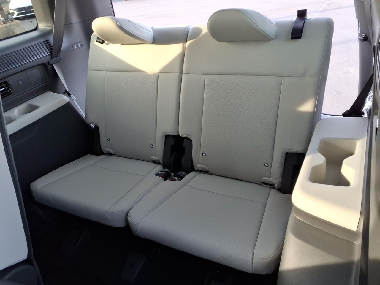 New 2027 Serenity White Pearl W6h Hyundai SEL image 6