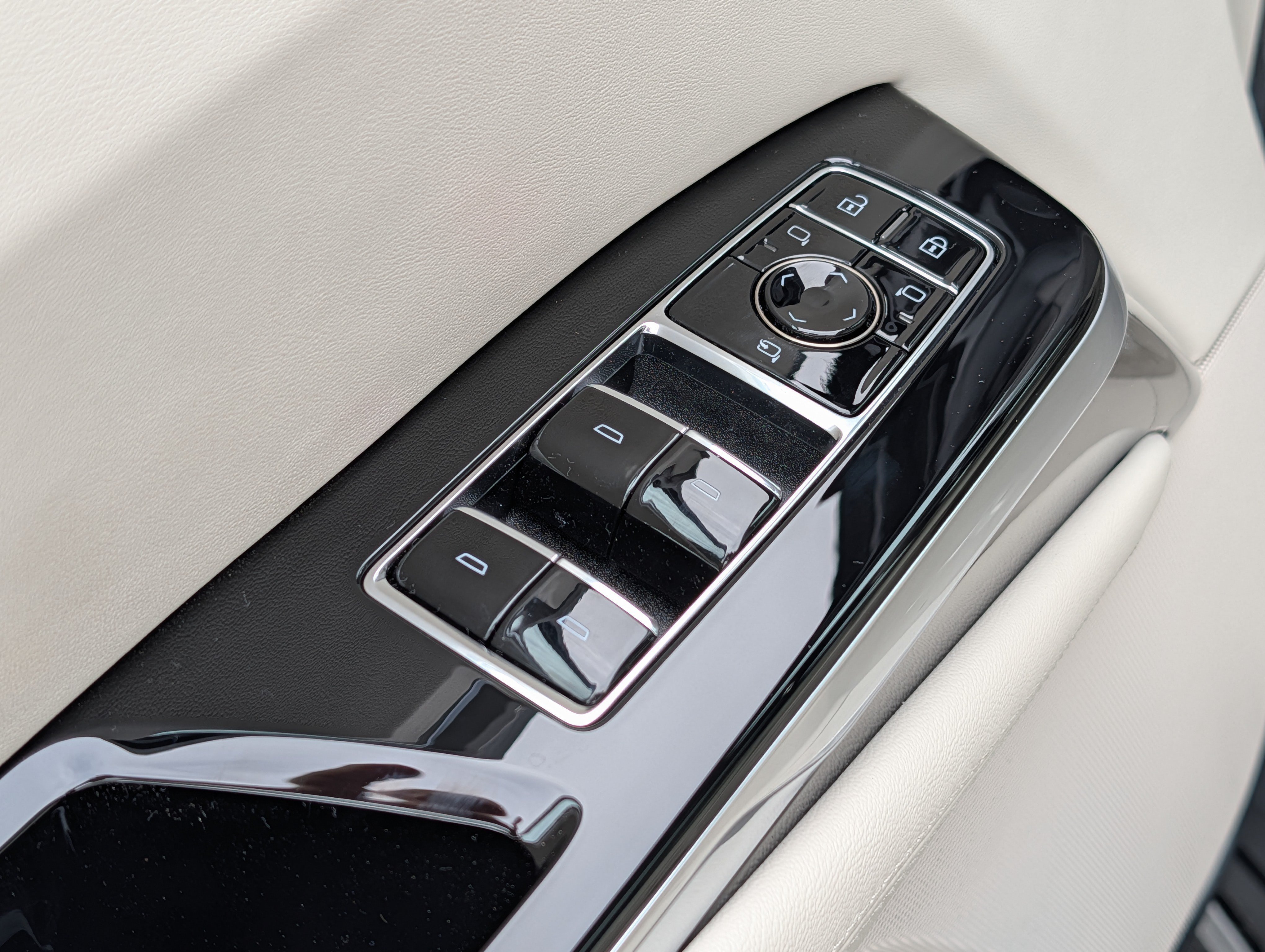 2026 Cadillac Escalade ESV Platinum Luxury - Photo 17
