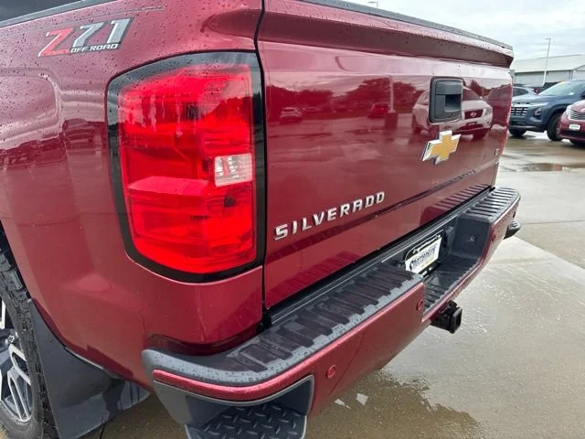 Used 2018 CAJUN RED TINTCOAT Chevrolet LT image 16