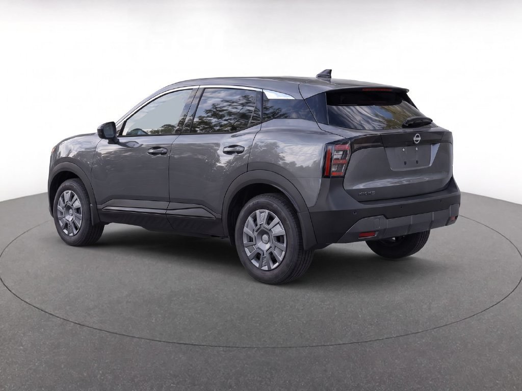 Used 2025 Gray Nissan S image 4