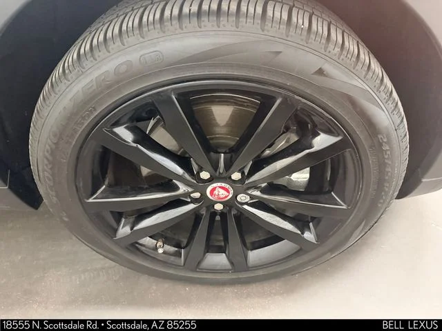Used 2019 Black Jaguar SE image 10