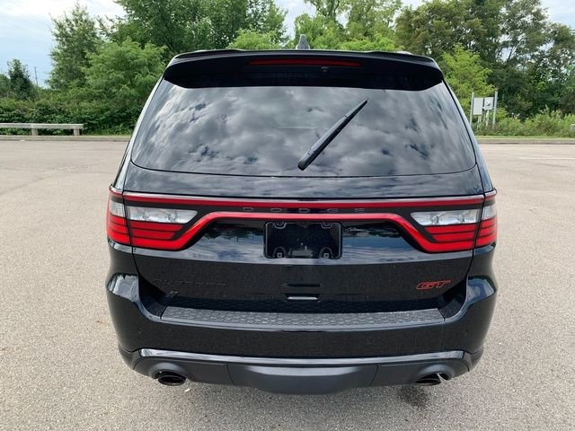 New 2026 Diamond Black Clear-Coat Exterior Paint Dodge GT Premium HEMI V8 image 3