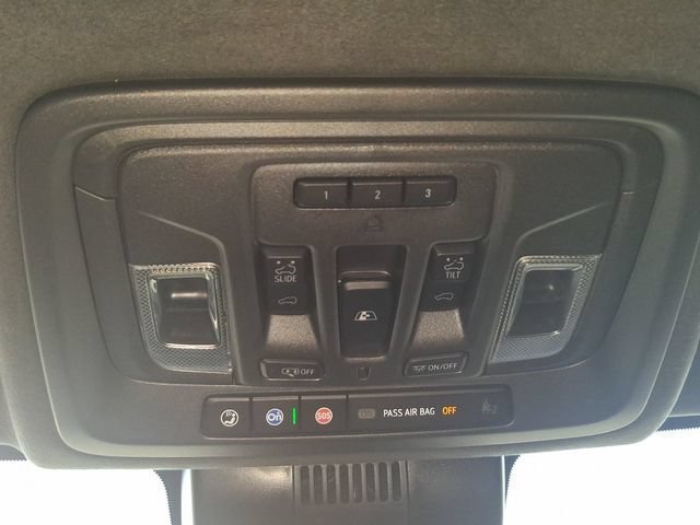 Used 2024 Titanium Rush Metallic GMC AT4X image 30