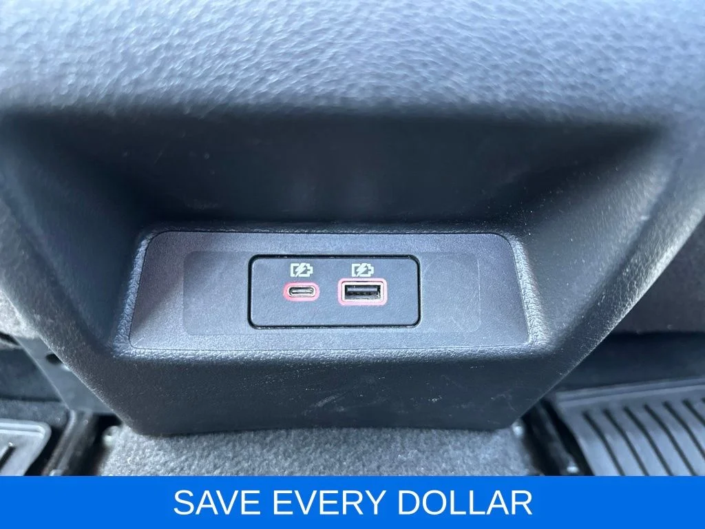 Used 2024 White Nissan 2.5 SV image 19