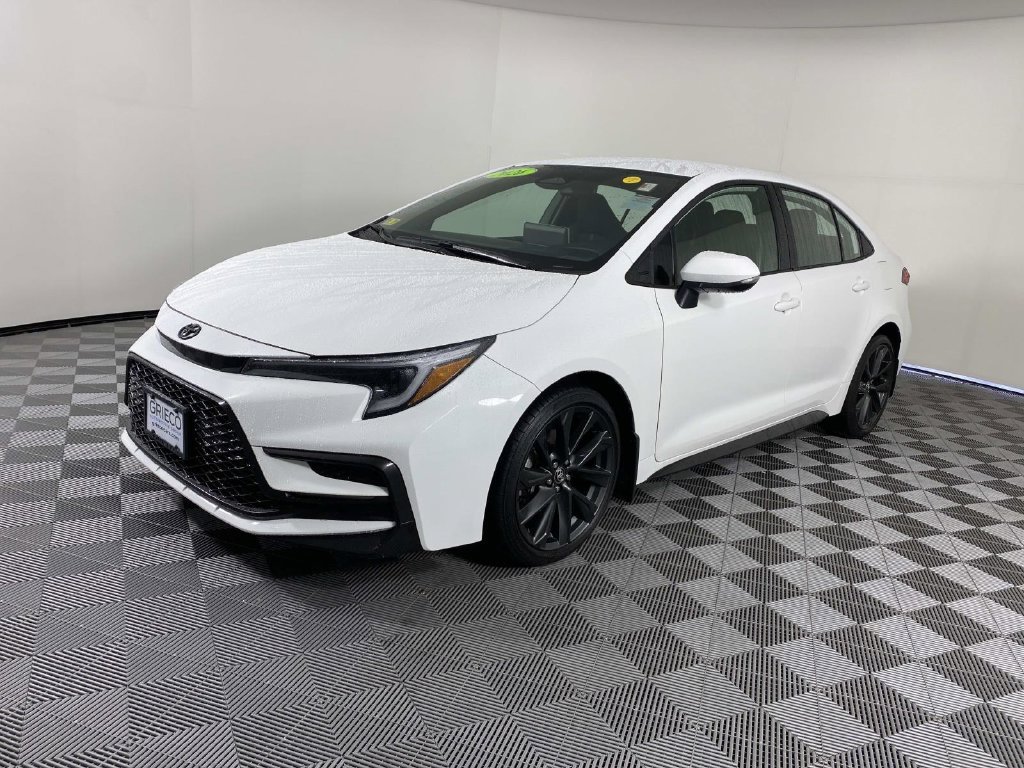 Used 2026 White Toyota SE image 4