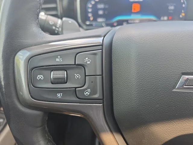 Used 2023 Gray Chevrolet ZR2 image 17