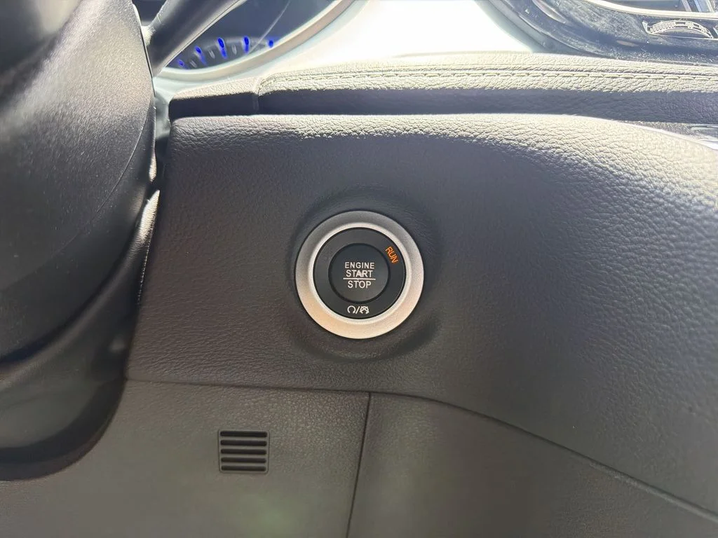 Used 2021 White Chrysler Touring L image 23
