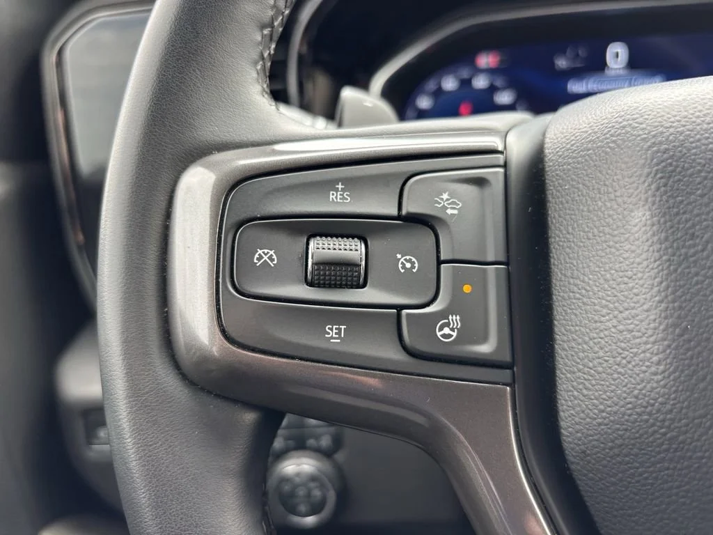 Used 2024 Black Chevrolet ZR2 image 30