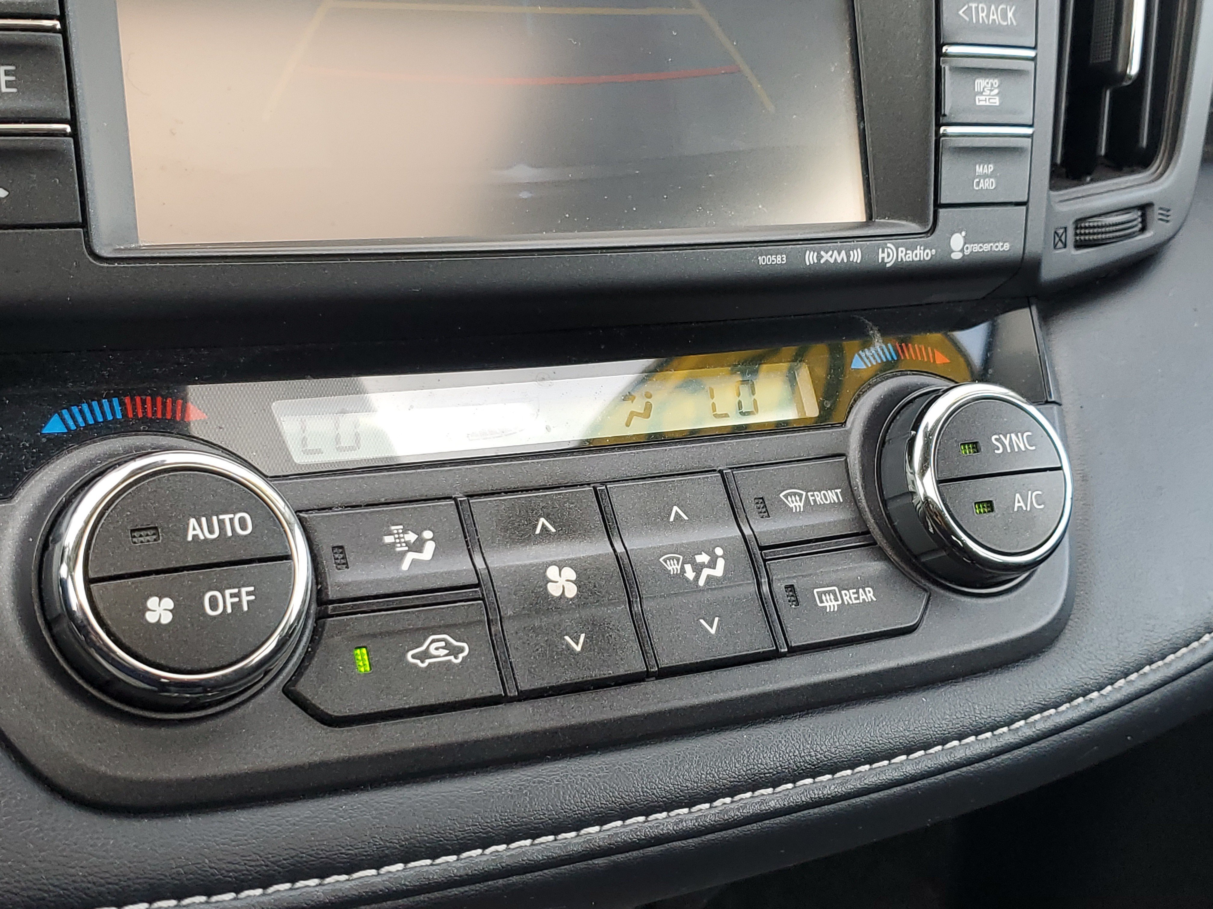 Used 2018 Magnetic Gray Metallic Toyota XLE image 29