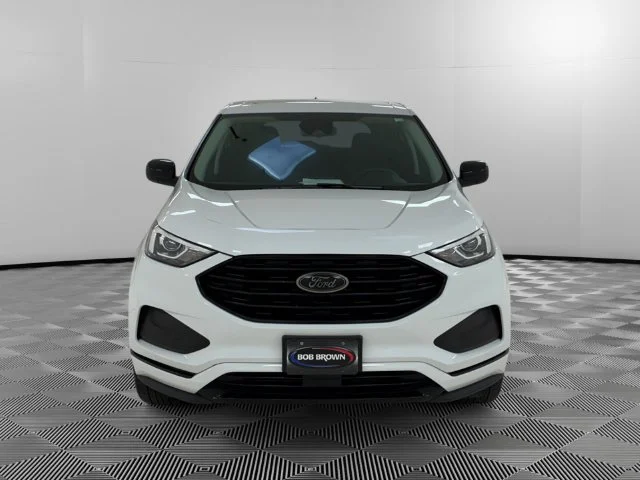 Certified Used 2022 White Ford SE image 8