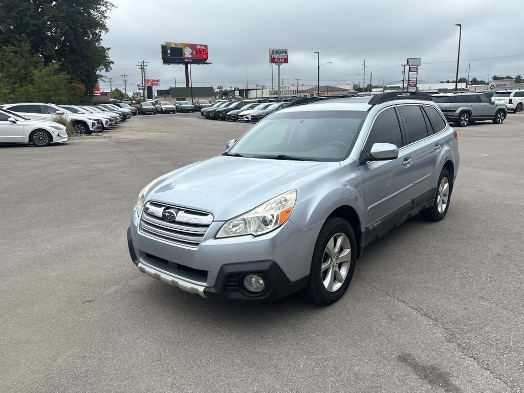 Used 2014 Ice Silver Metallic Subaru 2.5i Limited image 3