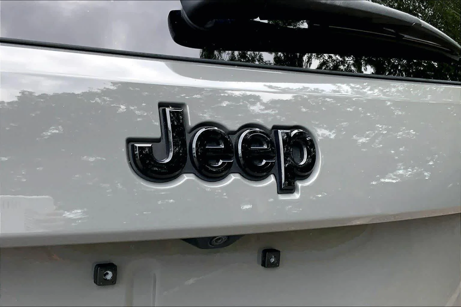 Used 2019 Sting-Gray Clearcoat Jeep Altitude image 30