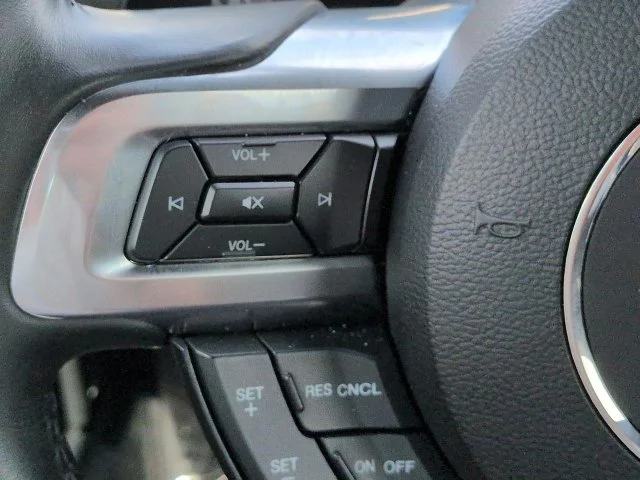 Used 2020 Blue Ford GT image 22