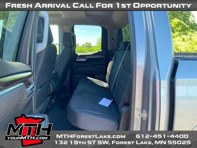 Used 2023 Gray Chevrolet LT image 10