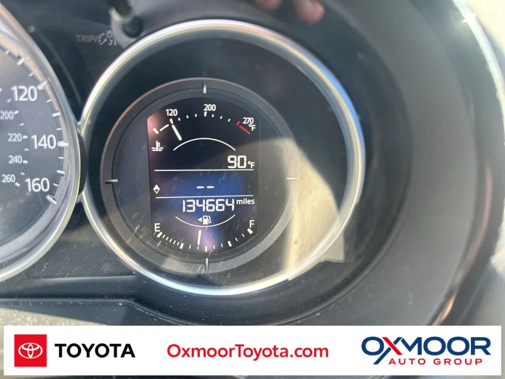 Used 2018 Sonic Silver Metallic Mazda Sport image 1