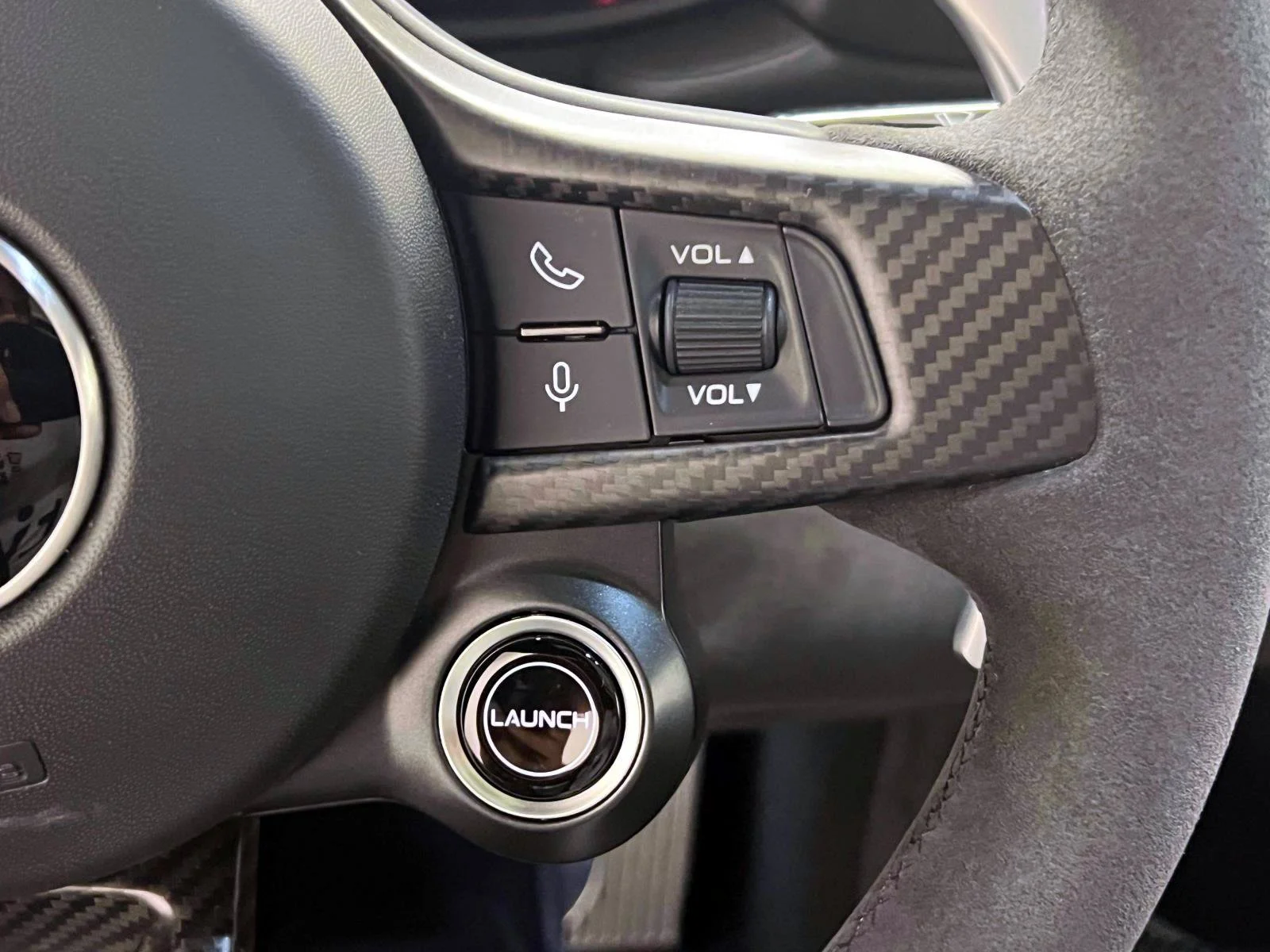 Used 2023 Yellow Maserati Cielo image 19