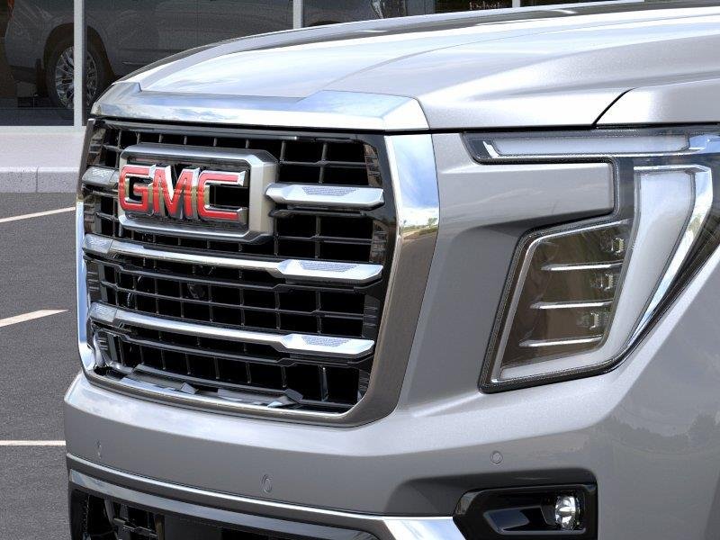 New 2026 Sterling Metallic GMC Elevation image 13