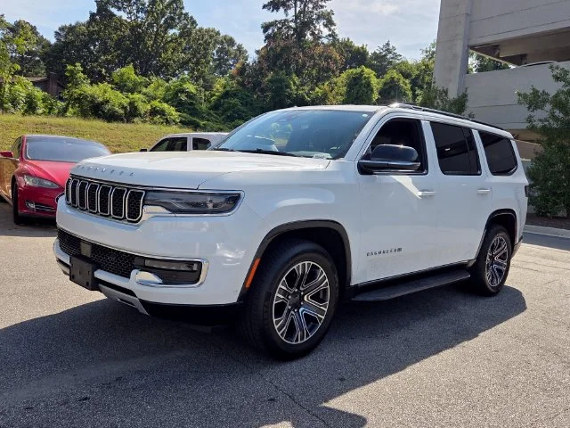 Used 2024 White Jeep Series II image 3