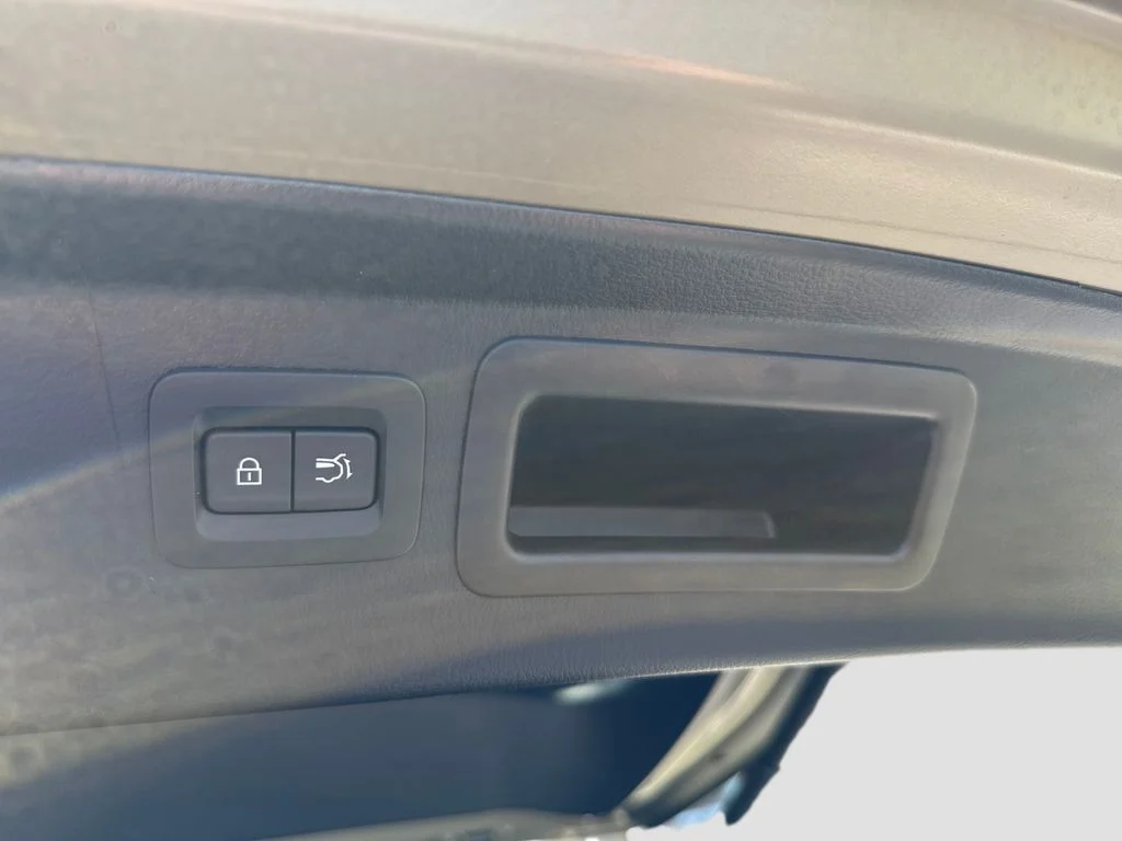New 2026 Sand Metallic Mazda 2.5 Turbo Meridian Edition image 31
