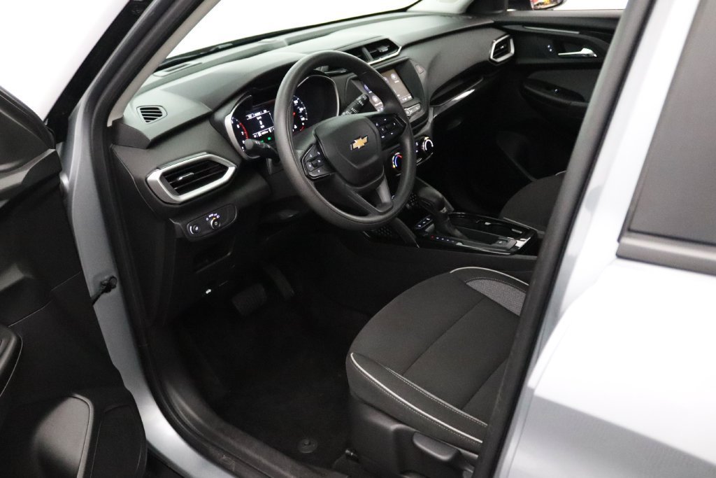 2023 Chevrolet TrailBlazer LS - Photo 18