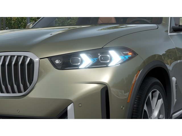 New 2026 Manhattan Green Metallic BMW  image 6