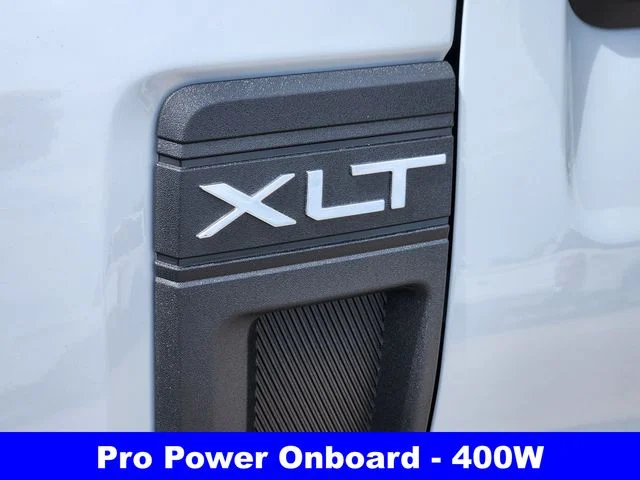 New 2026 Space White Metallic Ford XLT image 11
