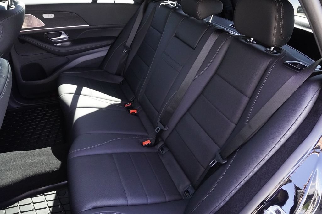 Used 2026 Black Mercedes-Benz GLE 450 image 30