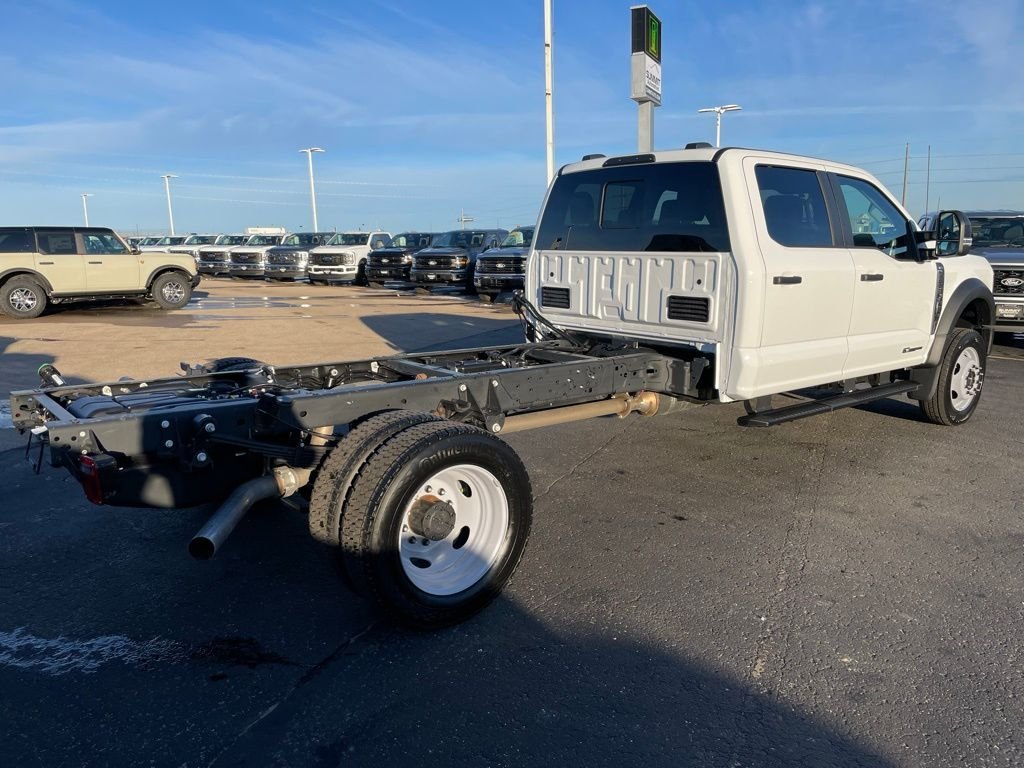 2026 Ford F-550 Super Duty Chassis Cab XL